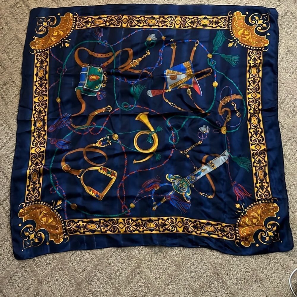 Vintage-Inspired Square Scarf – 34” x 34”